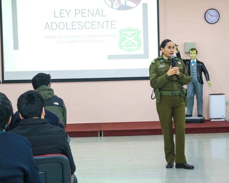Charlas sobre Ley de Responsabilidad Penal Adolescente fortalecen la formación de nuestros estudiantes